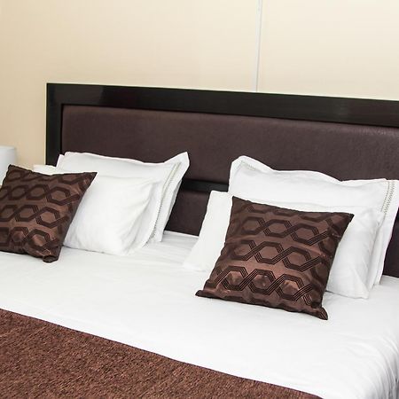 Streets Of Gold Guest House Gaborone Kültér fotó